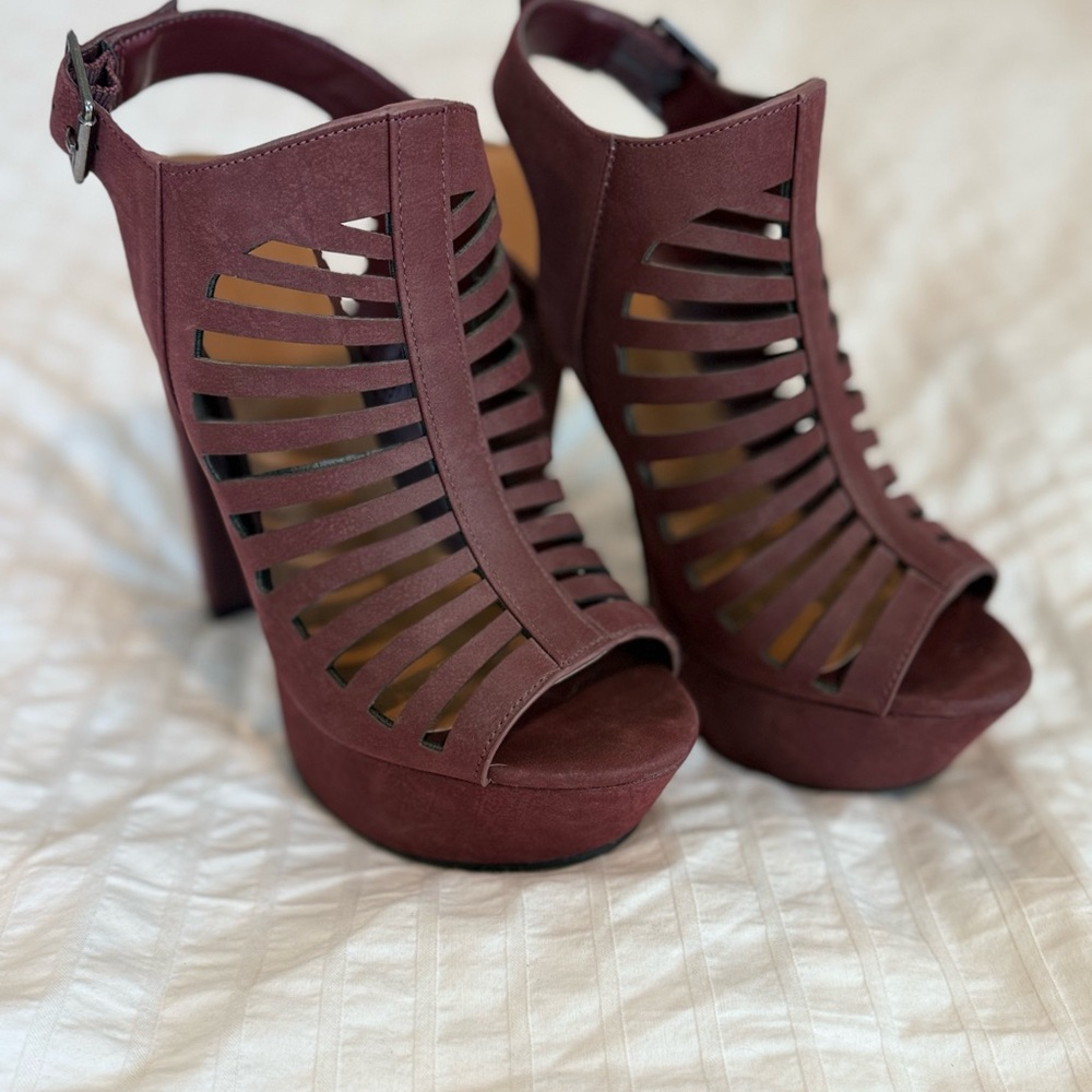 Charlotte Russe Maroon Cutout Platform Heels